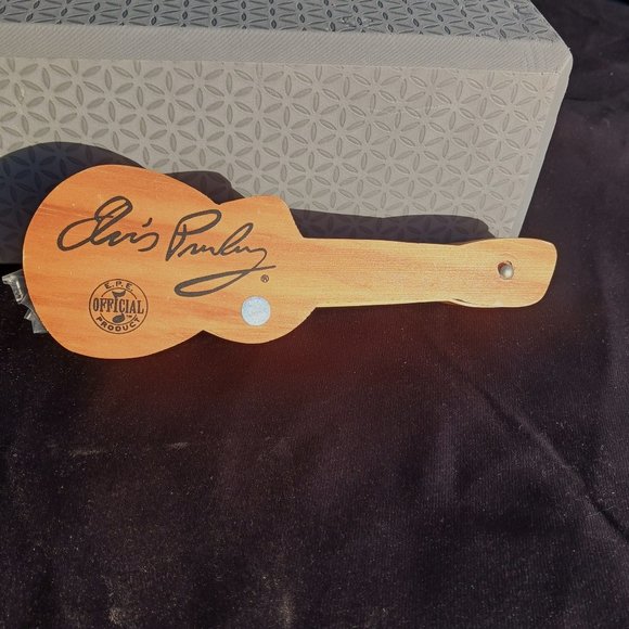 ELVIS PRESLEY PEN AND WOODEN PEN BOX HOLDER - Picture 1 of 11